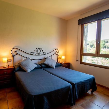 Hostal El Guerrer Todolella ภายนอก รูปภาพ