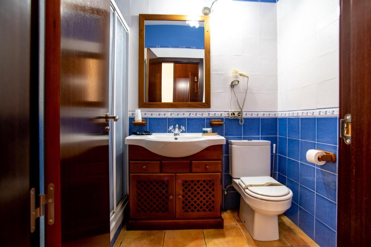 Hostal El Guerrer Todolella ภายนอก รูปภาพ