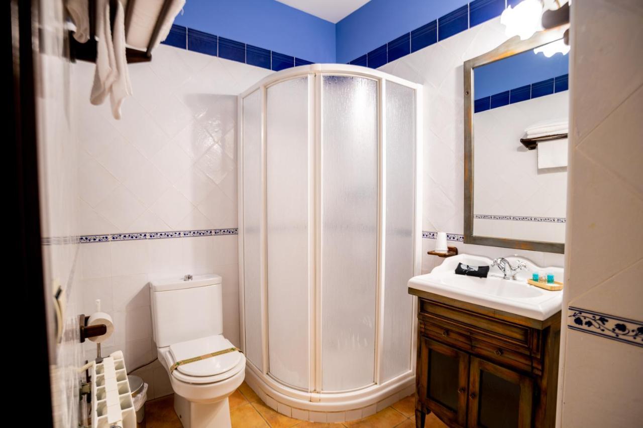 Hostal El Guerrer Todolella ภายนอก รูปภาพ