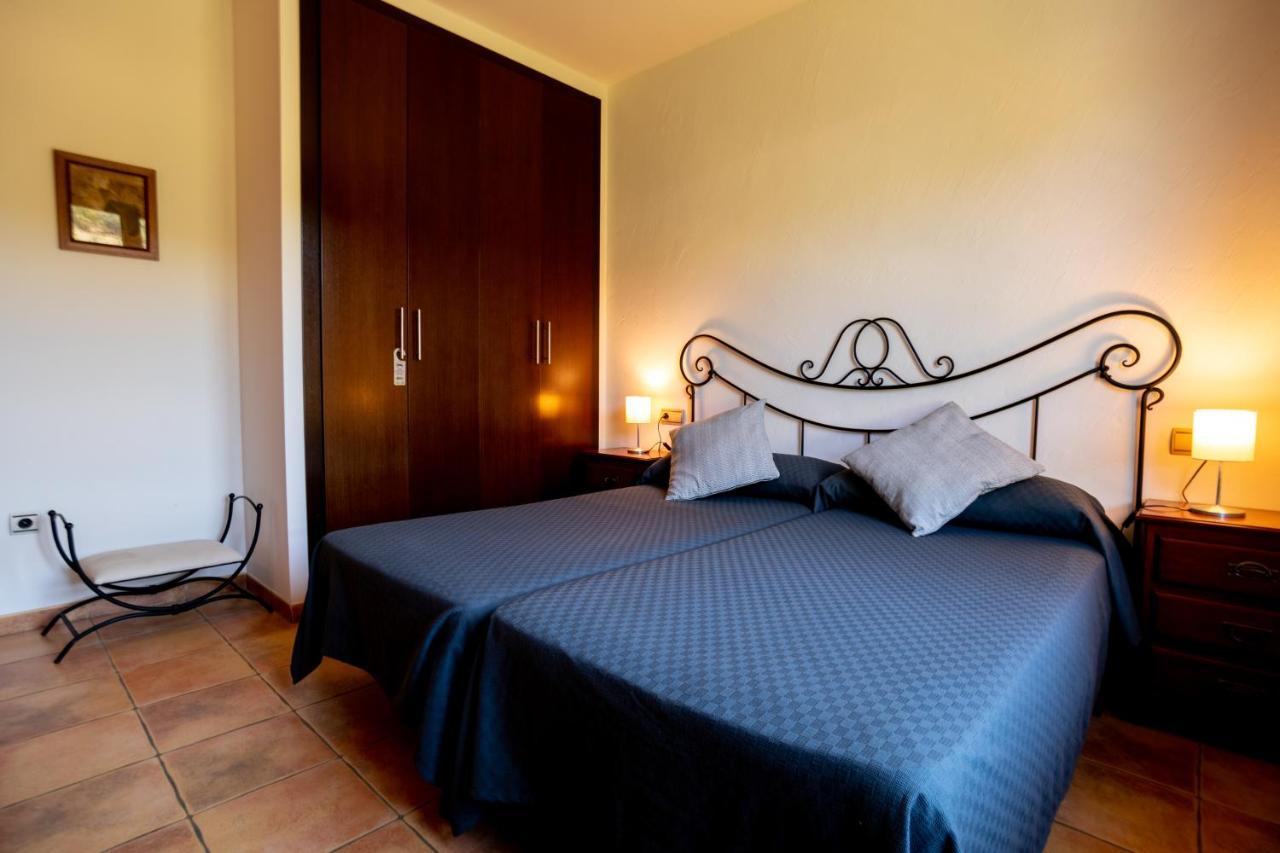 Hostal El Guerrer Todolella ภายนอก รูปภาพ